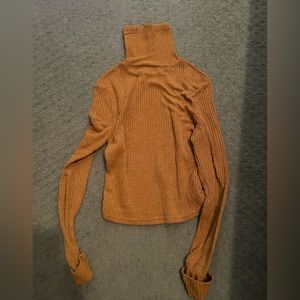 Turtle neck long sleeve